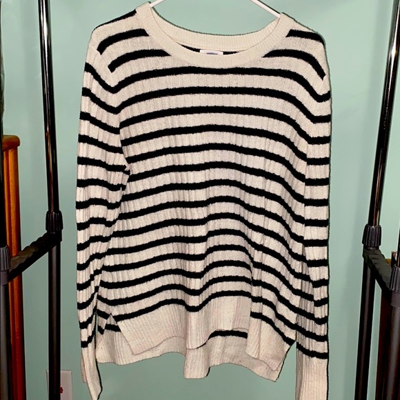 Old Navy striped sweater - Picture 1 of 2